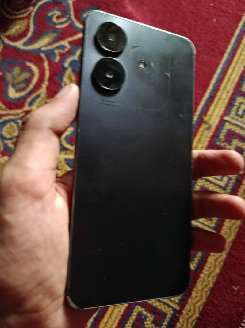 Realme Note 60 1