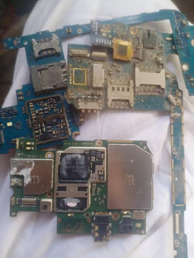 scrap mobiles ke board