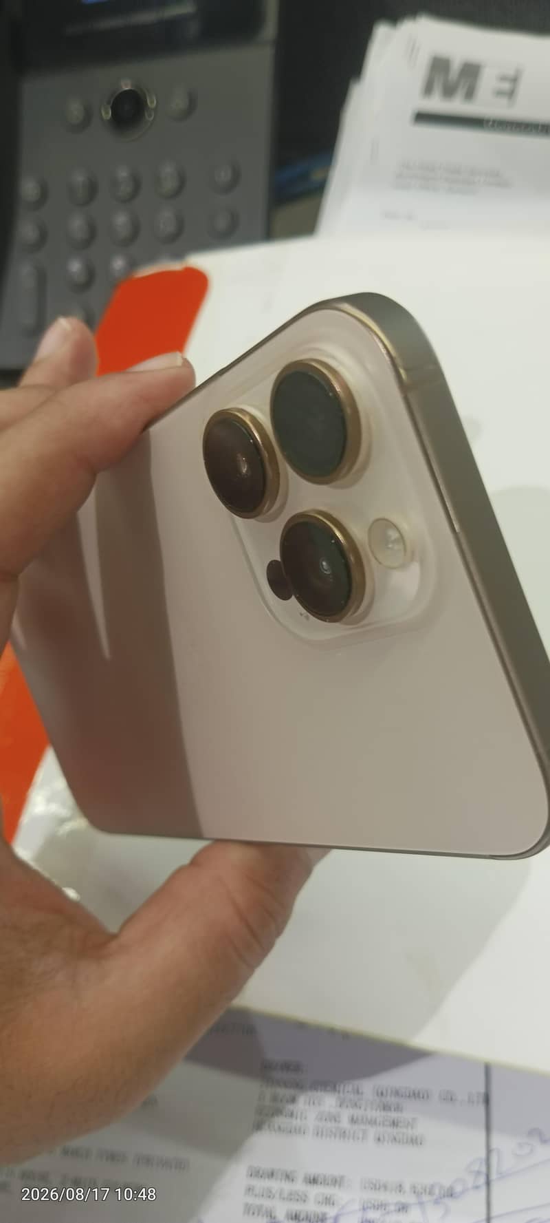 Apple iPhone 16 Pro Max 2