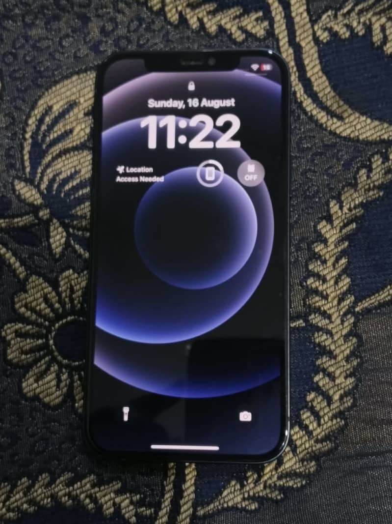 Apple iPhone 12 5