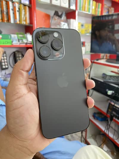 Apple iPhone 14 Pro urgent sale water pack