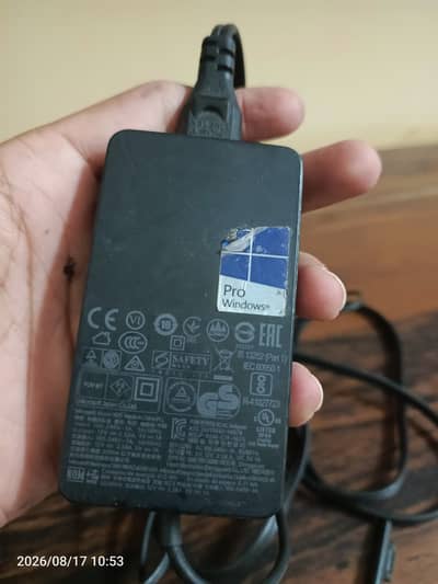 Surface pro charger (Original)