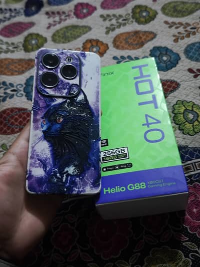 Infinix Hot 40 8gb ram 256gb rom with box charger ni h Sath 10/8.5