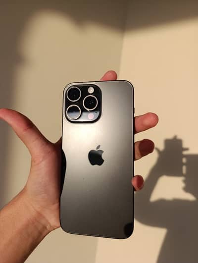 Apple iPhone 15 Pro Max