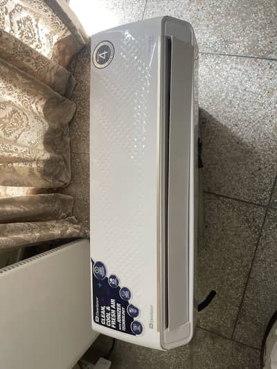 Dawlance 1.5 Ton Inverter 2 piece