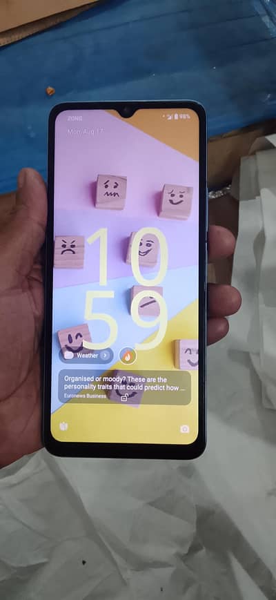 Redmi A3 4/64 PTA offical all ok pannel chng hai srf mobile 10/10