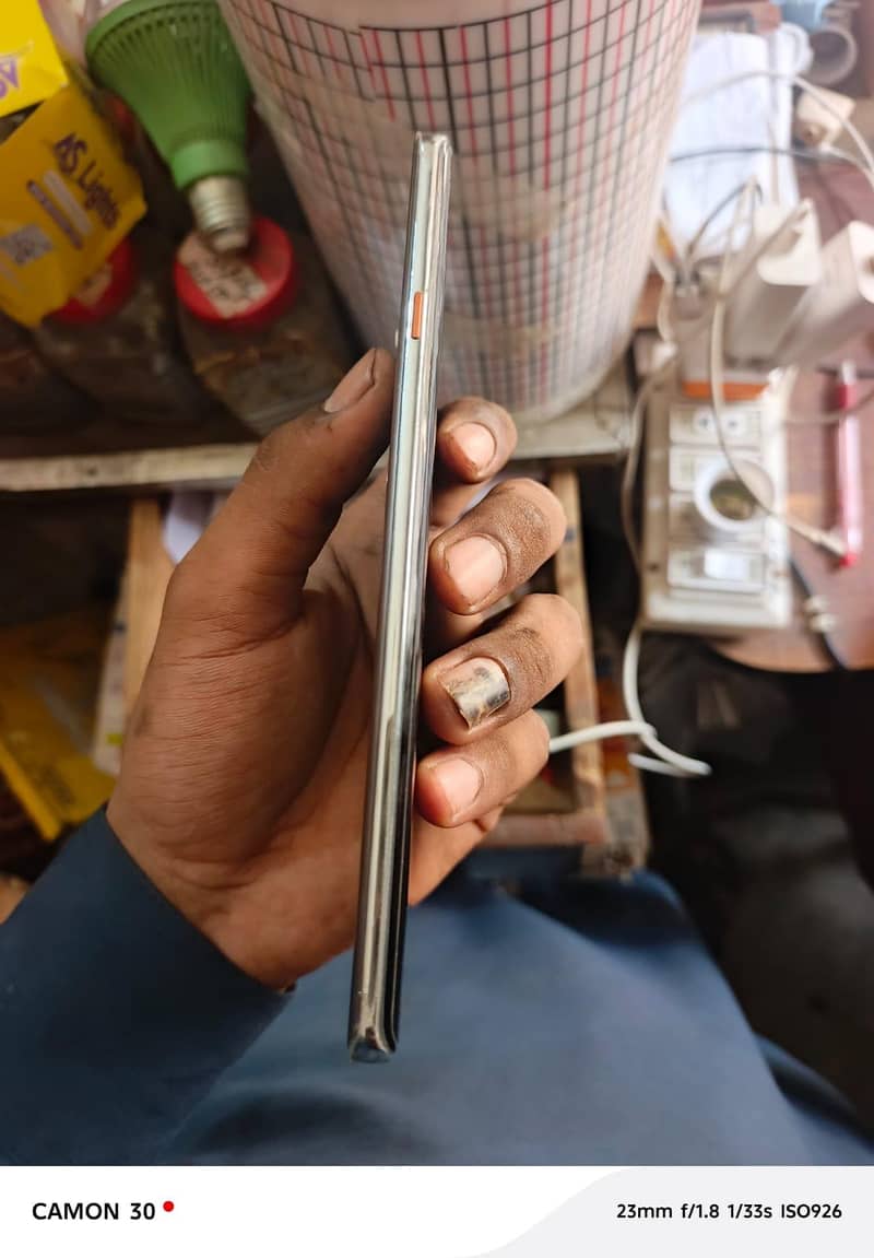 Tecno CAMON 40 Pro 3