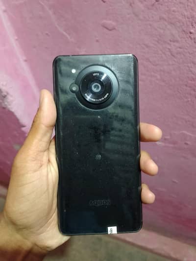 Aqua sharp  r7