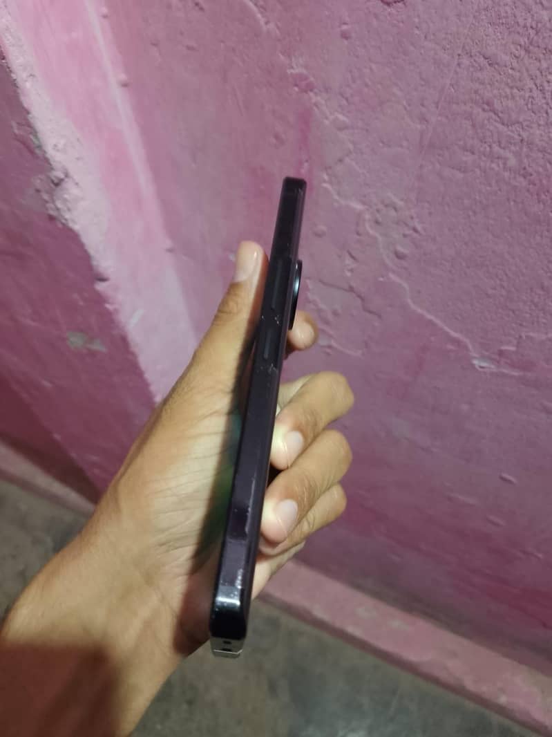 Aqua sharp  r7 1