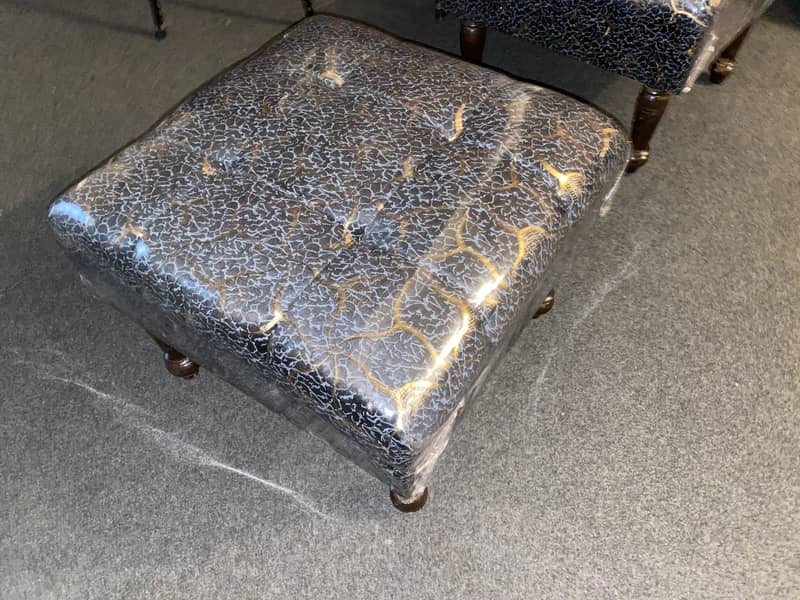 Sethi/ottoman 6