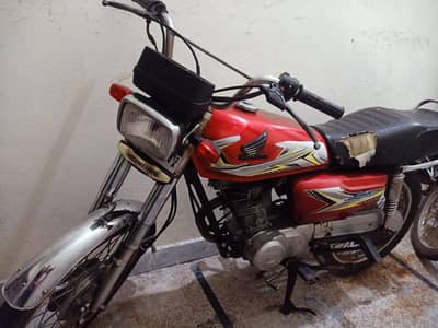 i m selling for Honda cd 125 bikd file miss ha copy ki photo copy has