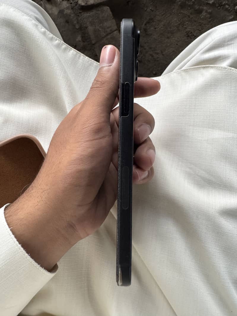Iphone 15 plus 3