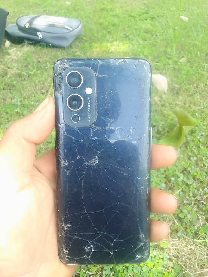 One Plus 9 Pro 8