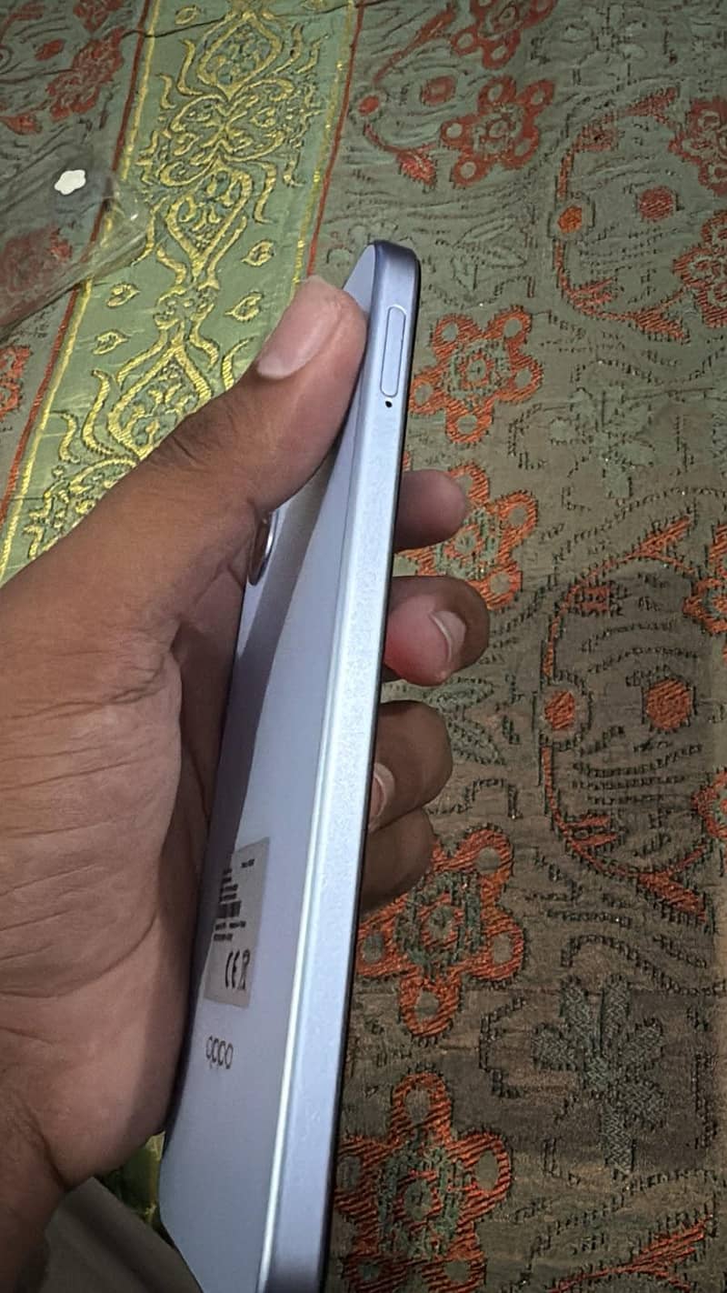 OPPO A6k 1