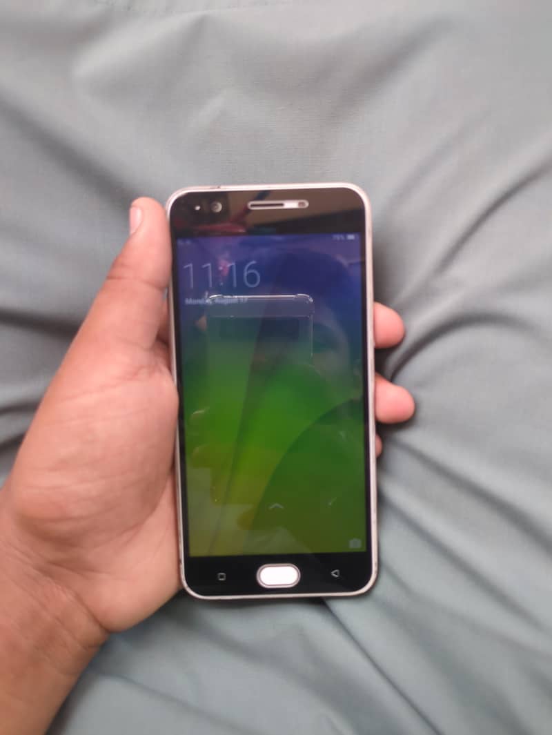 OPPO A57 3