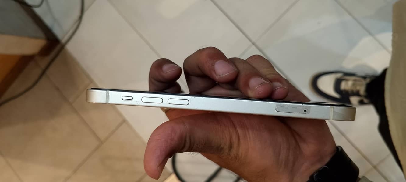 iphone 12 jv 6