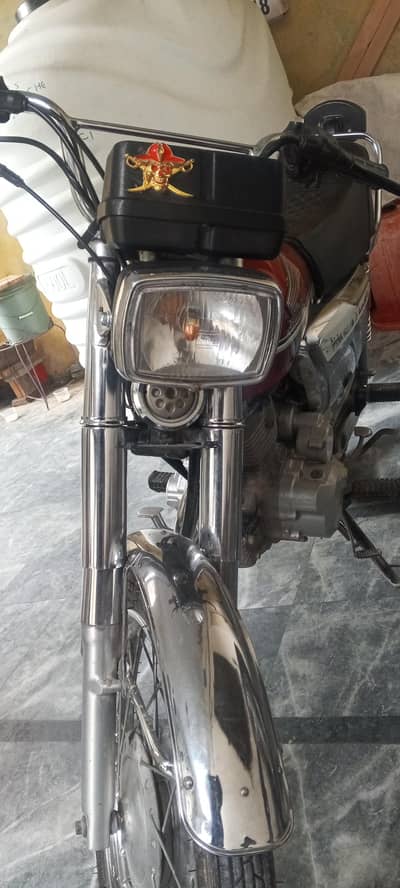 HONDA 125 pwor salf  start