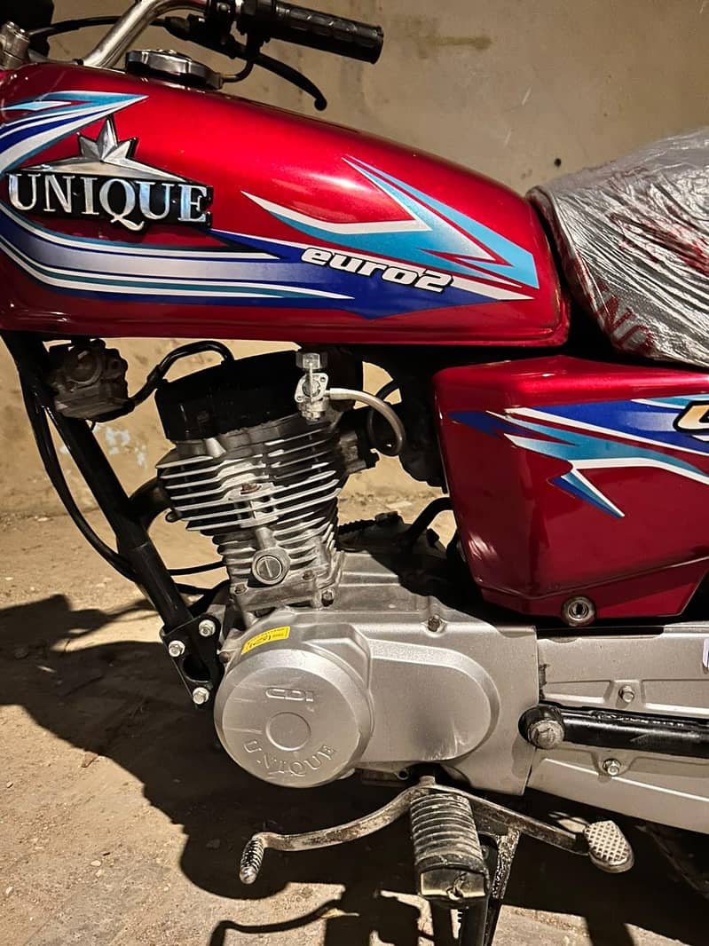 unique 125 11