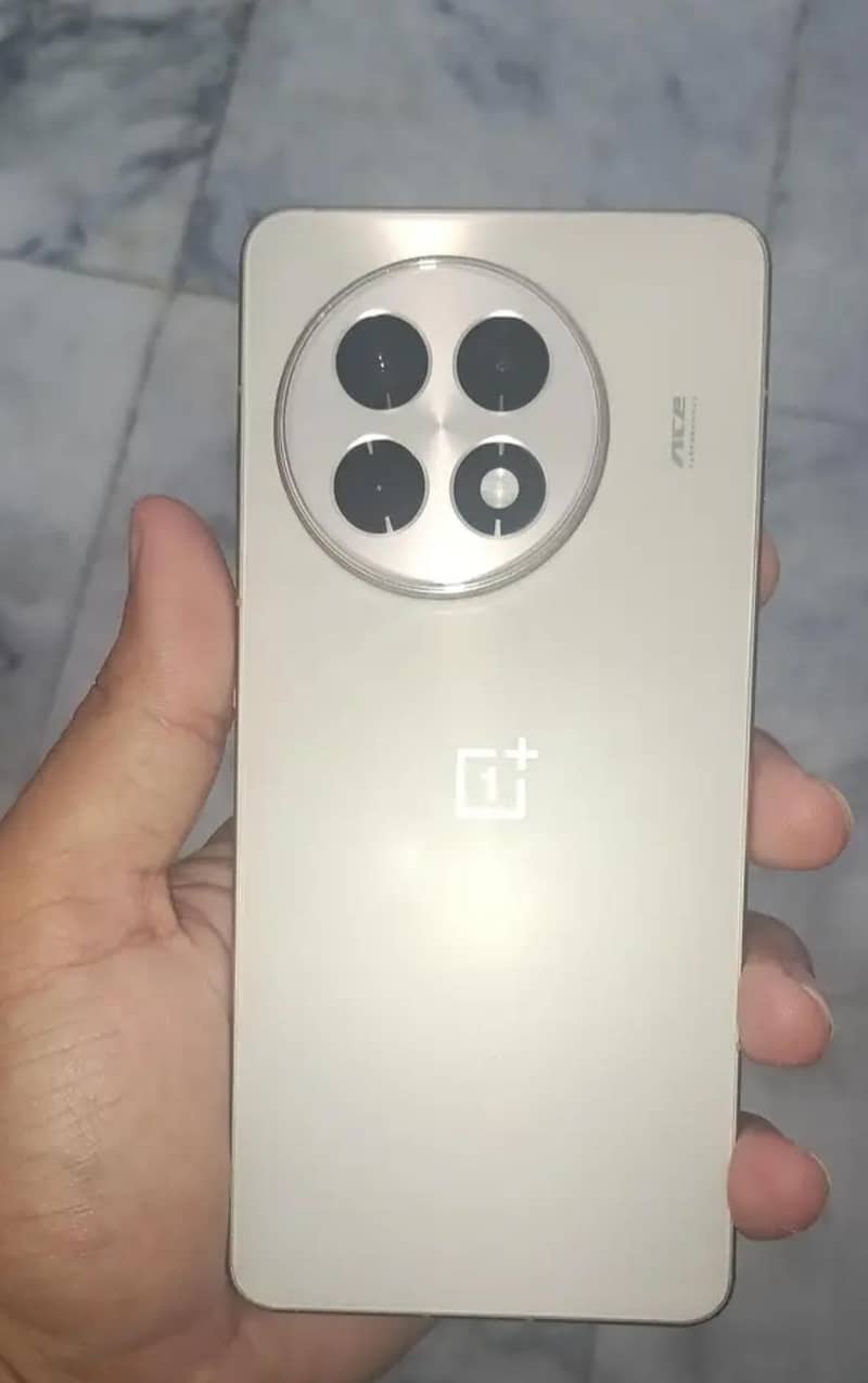 One Plus 13R 1