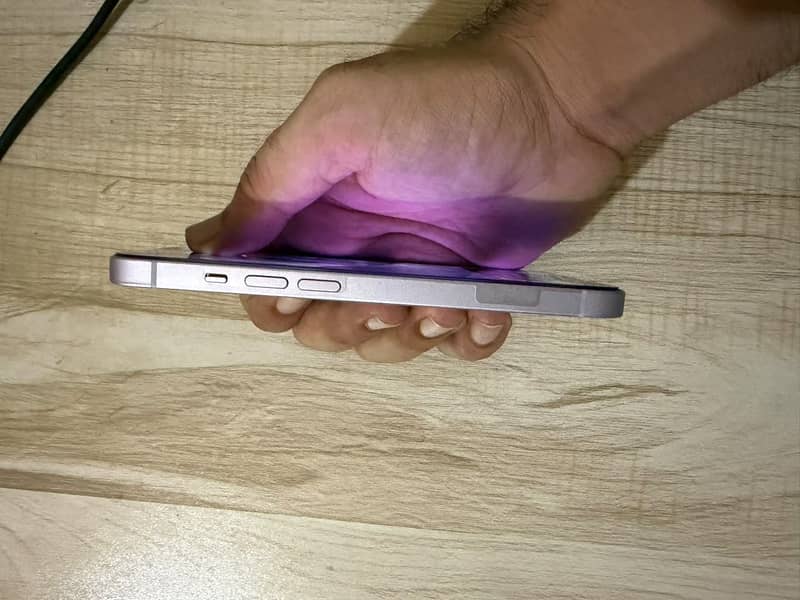 Apple iPhone 14 1