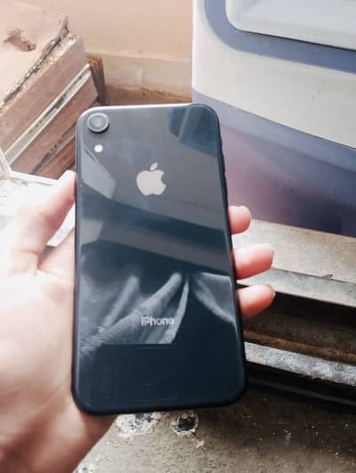 Apple iPhone XR