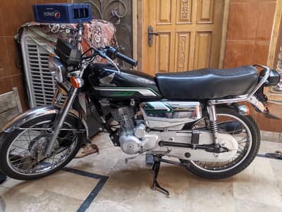 Honda CG 125 Self 22/23 Lush Bike