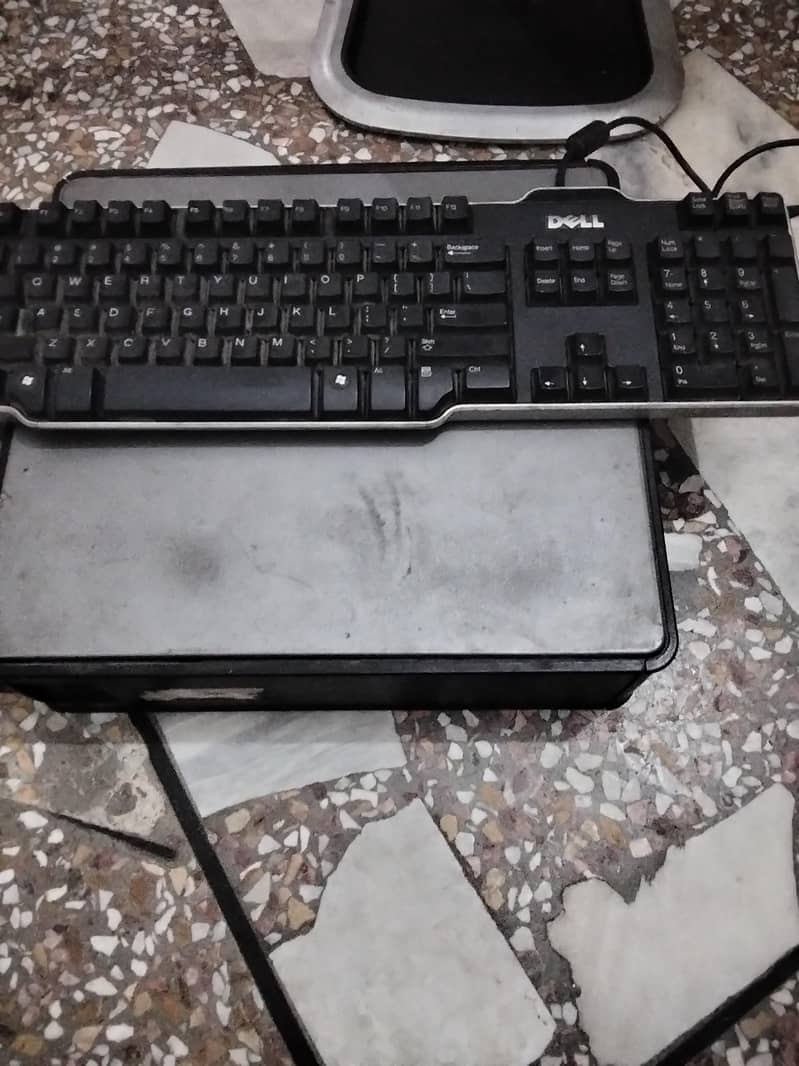 PC computer 4