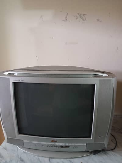 LG 21 Inch CRT TV – Good Condition