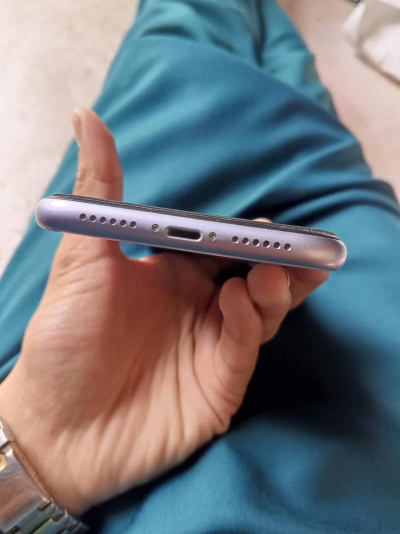 Apple iPhone 11 1