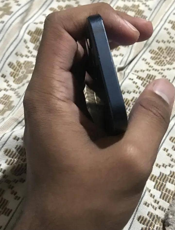 Apple iPhone 12 mini 2