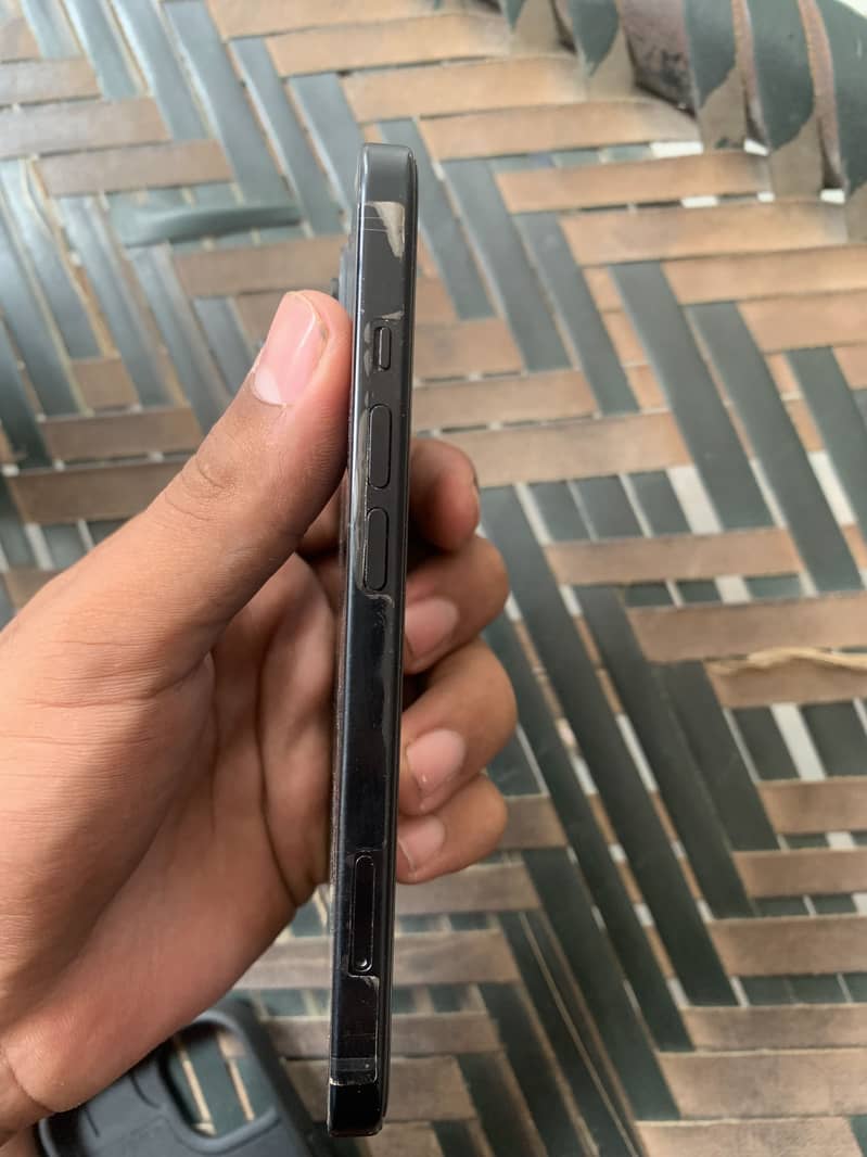 Apple iPhone 15 3