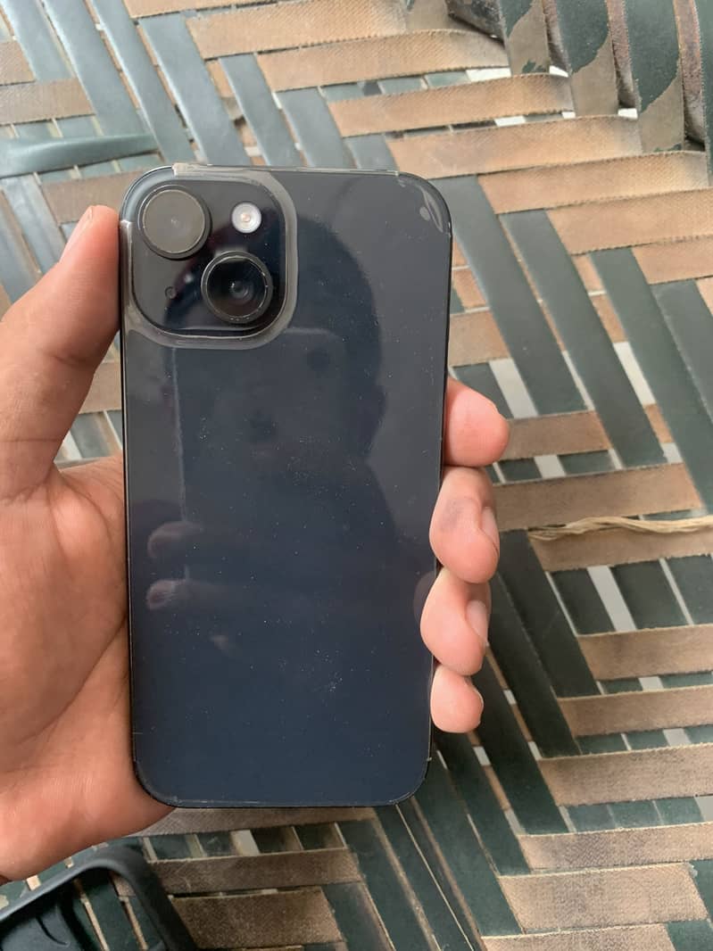 Apple iPhone 15 6