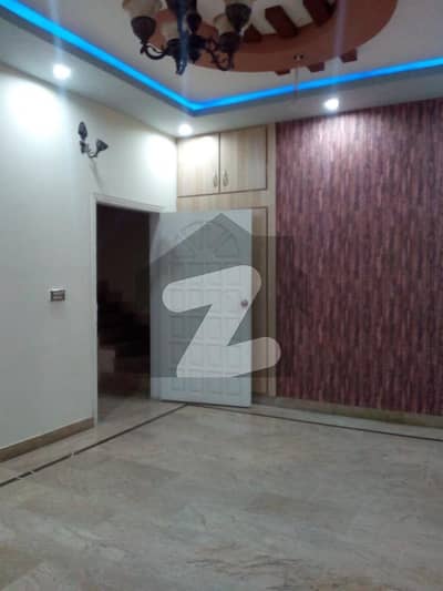 240 Yards 2nd Floor 3 Bed DD Portion For Rent In Gulshan Block 1