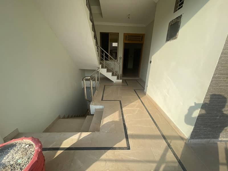 Upper Portion for rent 3