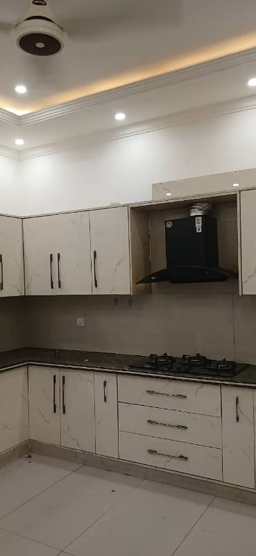 Upper Portion For Rent In E11/2 6