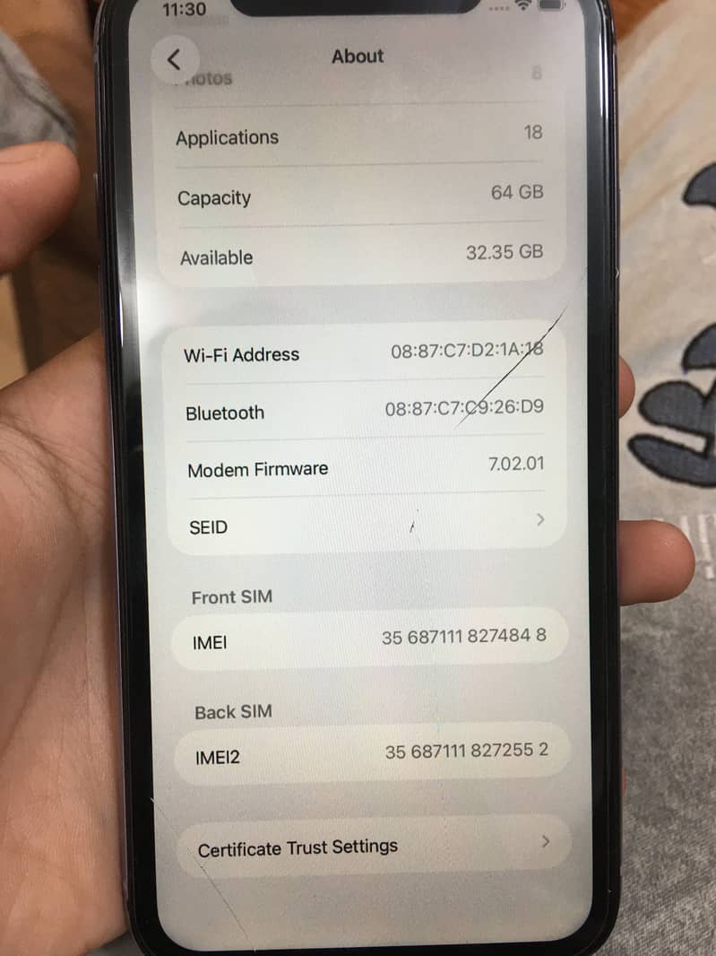 Apple iPhone 11 12