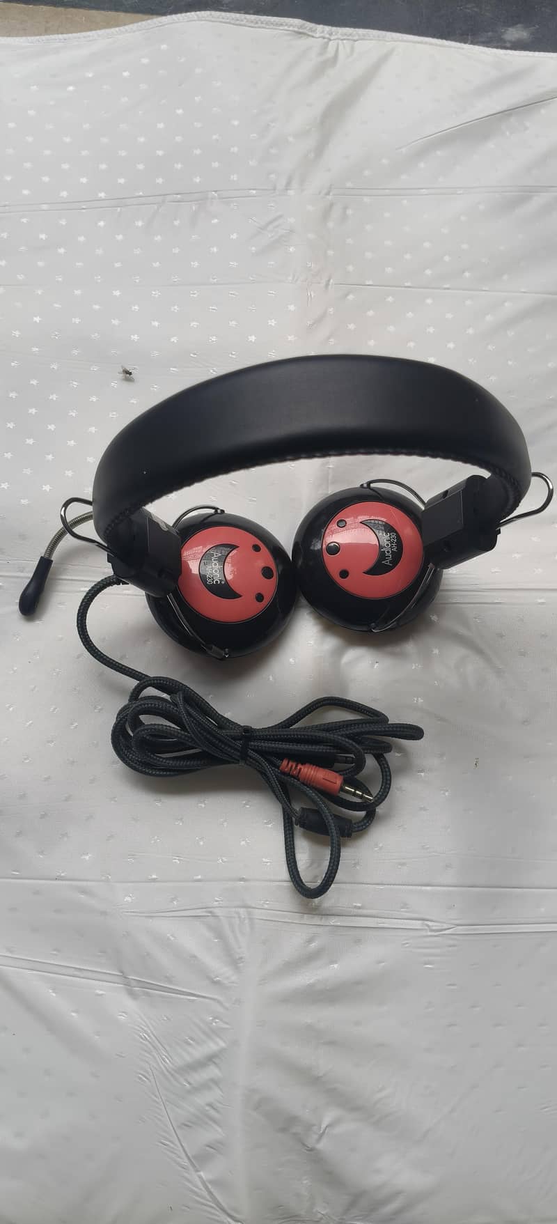 Audionic headphones + Mic. 2