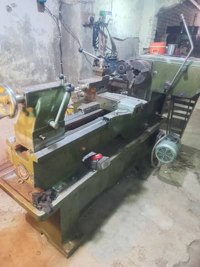 lathe machine 5.5 fit awaisia on working