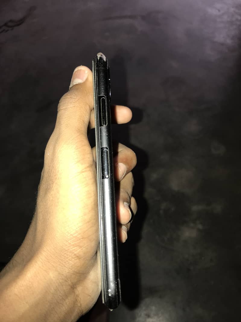 Apple iPhone X 1
