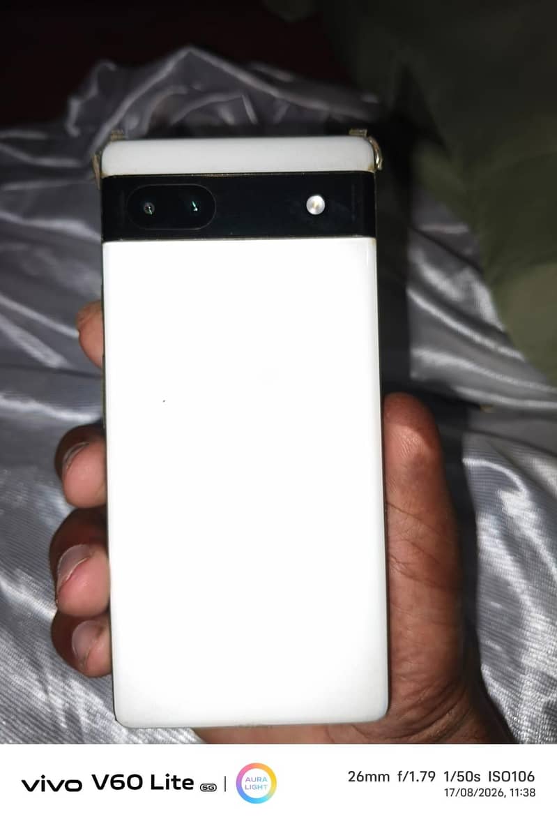 Google Pixel 6a 1