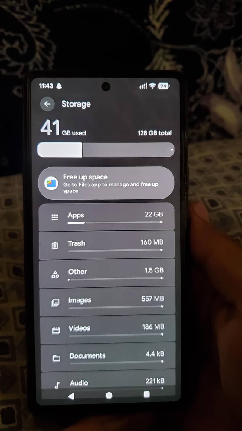 Google Pixel 7a 5