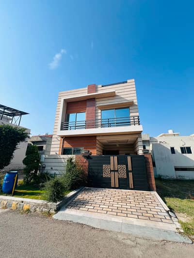 Exclusive 5 Marla Modern Residence Prime Location Citi Housing Jhelum K Block