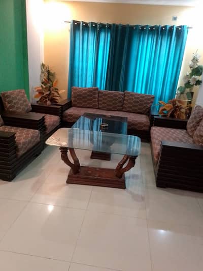 Daily basis Short Time flats available bahria twon