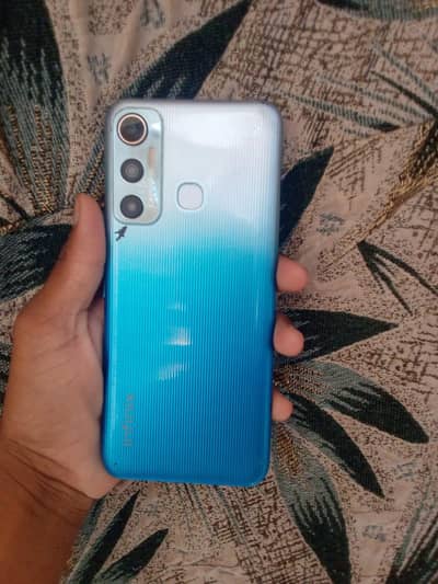 Infinix Hot 11