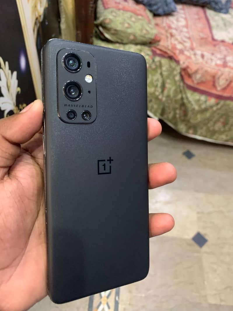 One Plus 9 Pro 0
