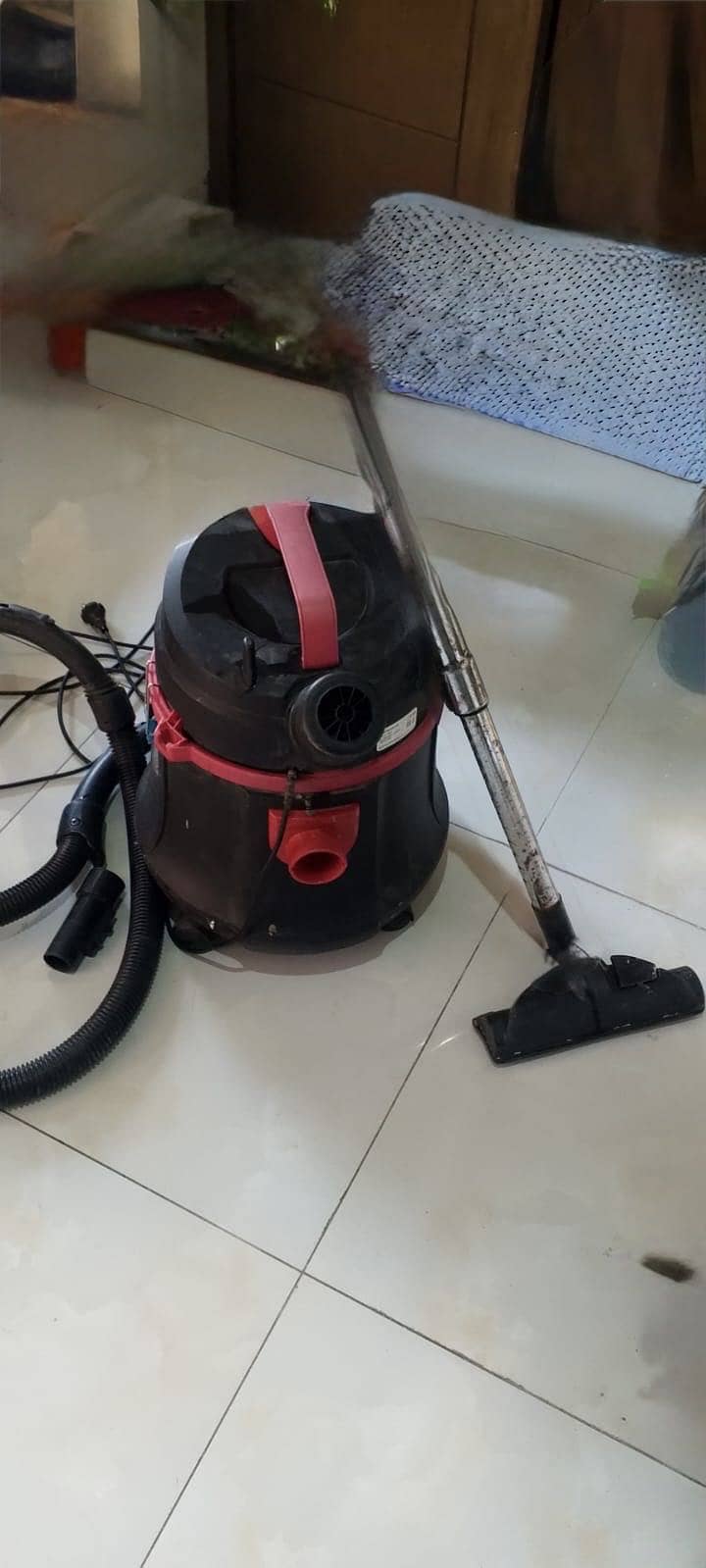 Vacuum Cleaner 1