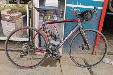 Original Boardman UK Road Bike (Carbon Fork / Metal STI Shifters)