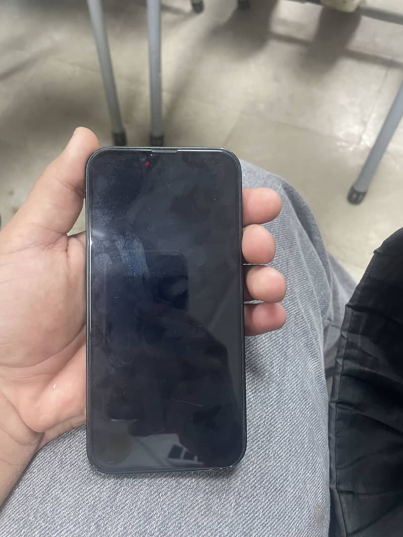 Apple iPhone 14 1