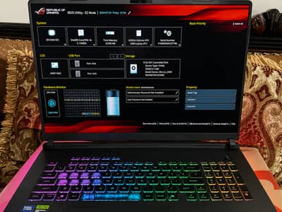 Asus rog  Strix G18 /Ultra 9 275HX/ 32GB / 1TB/ RTX 5060 GD/laptop rog