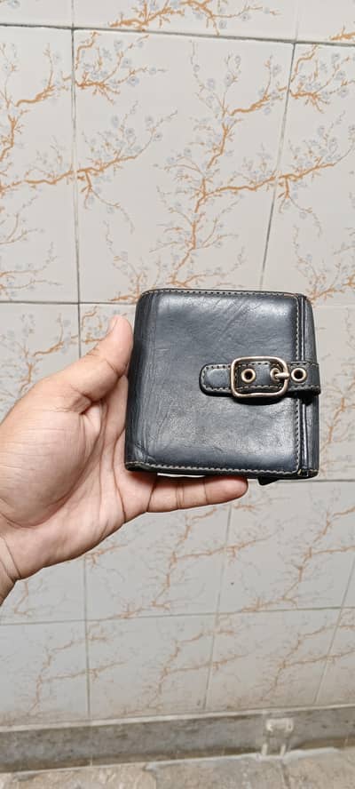 vintage coach buckle wallet.               Authentic 100%